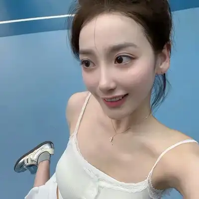 朱伟语